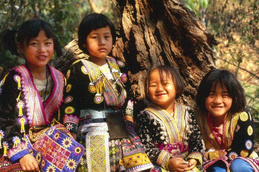 Kinderen van een bergvolk in Noord-Thailand