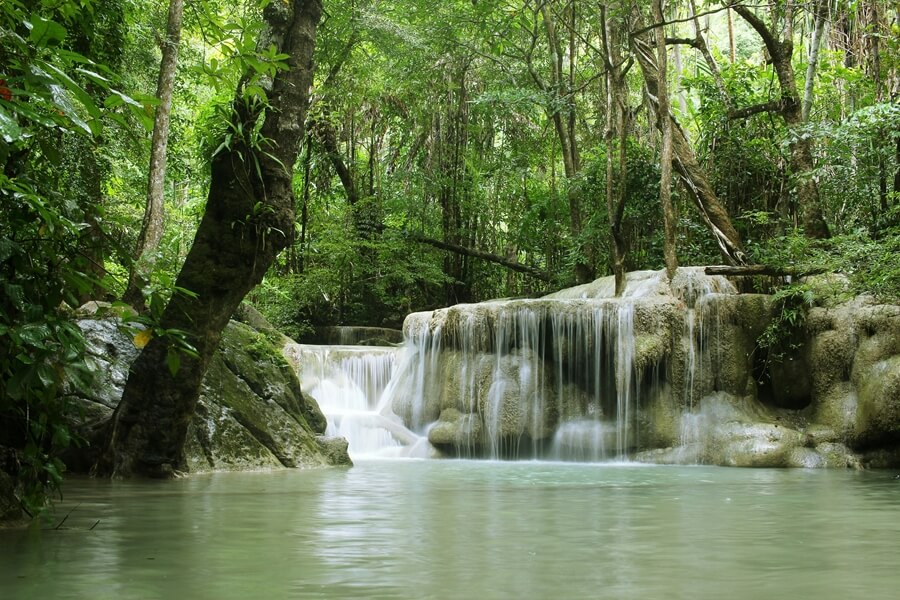 Thailand Kanachanaburi Erawan waterval 3