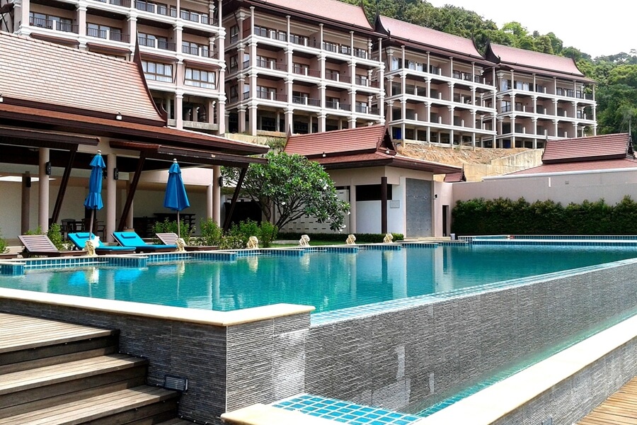 Wat is het verschil tussen guesthouse, homestay en resort in Thailand?